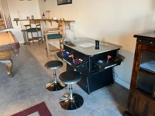 Kastle On The Keys, Private Dock Holiday home *